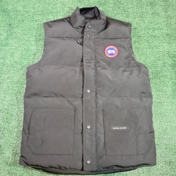 Canada Goose Other - Canada Goose Dark Vest with Logo